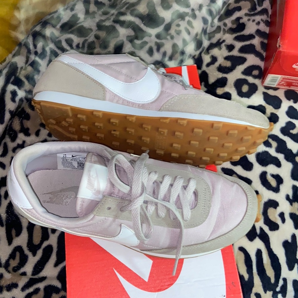 Nike Daybreak